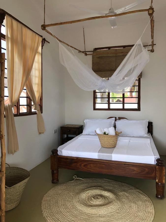 Mlango Paje House Bed & Breakfast Exterior photo
